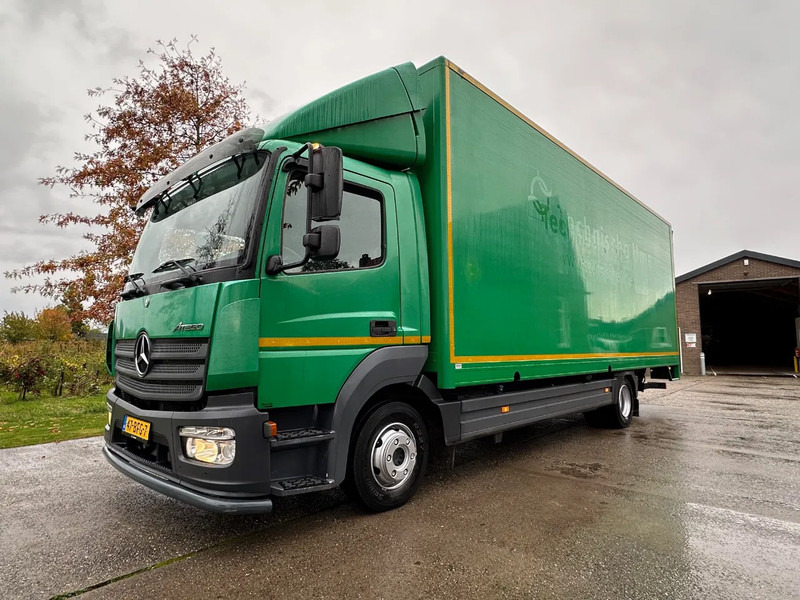 Mercedes-Benz Atego 1018 / NL TRUCK / EURO 6 / ONLY 100.000KM! / BOX+LIFT+SIDE DOOR / CLIMA / AUTOMATIC - Bakwagen: afbeelding 1 Mercedes-Benz Atego 1018 / NL TRUCK / EURO 6 / ONLY 100.000KM! / BOX+LIFT+SIDE DOOR / CLIMA / AUTOMATIC - Bakwagen: afbeelding 1