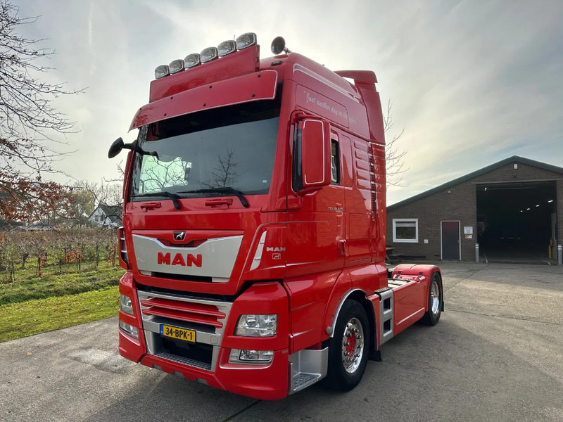 MAN TGX 18.470 / NL TRUCK / 4X2 / 2020 / DOUBLE TANK / XXL CAB / - Trekker: afbeelding 1 MAN TGX 18.470 / NL TRUCK / 4X2 / 2020 / DOUBLE TANK / XXL CAB / - Trekker: afbeelding 1