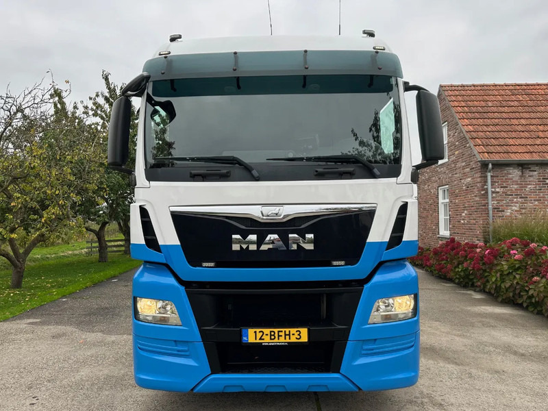 MAN TGX 26.480 / NL TRUCK / RETARDER / EURO 6 / 6X2 / LIFT+STEER AXLE / 60T - Trekker: afbeelding 2 MAN TGX 26.480 / NL TRUCK / RETARDER / EURO 6 / 6X2 / LIFT+STEER AXLE / 60T - Trekker: afbeelding 2