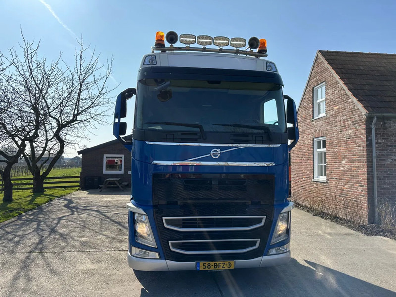 Volvo FH 460 / NL TRUCK / GLOBE / 6X2 / 2 TANK / I-Parkcool - Trekker: afbeelding 2 Volvo FH 460 / NL TRUCK / GLOBE / 6X2 / 2 TANK / I-Parkcool - Trekker: afbeelding 2