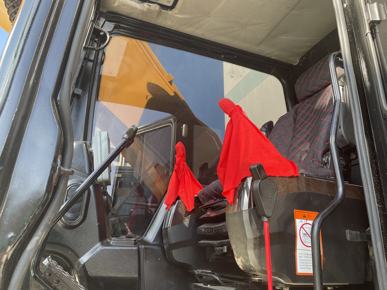 SANY SY215C - Rupsgraafmachine: afbeelding 5 SANY SY215C - Rupsgraafmachine: afbeelding 5