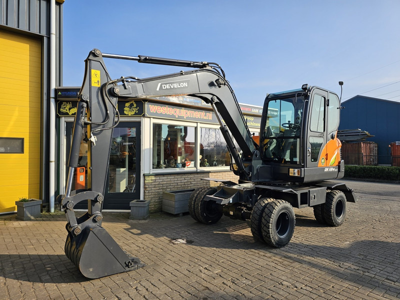 Develon DX60WN ECO-1 - Mobiele graafmachine: afbeelding 2 Develon DX60WN ECO-1 - Mobiele graafmachine: afbeelding 2