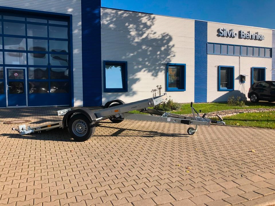 Martz Anhänger / Tieflader 1163Kg Nutzlast mit Knickdeichsel zum Kippen 3250x1850mm *INKL.19% MWST* - Motor aanhanger: afbeelding 1 Martz Anhänger / Tieflader 1163Kg Nutzlast mit Knickdeichsel zum Kippen 3250x1850mm *INKL.19% MWST* - Motor aanhanger: afbeelding 1