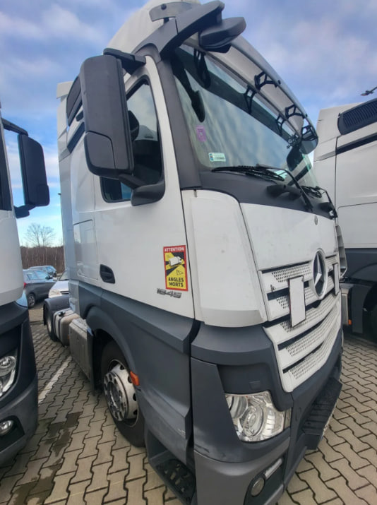 Mercedes-Benz ACTROS 1845 mega - Trekker: afbeelding 1 Mercedes-Benz ACTROS 1845 mega - Trekker: afbeelding 1