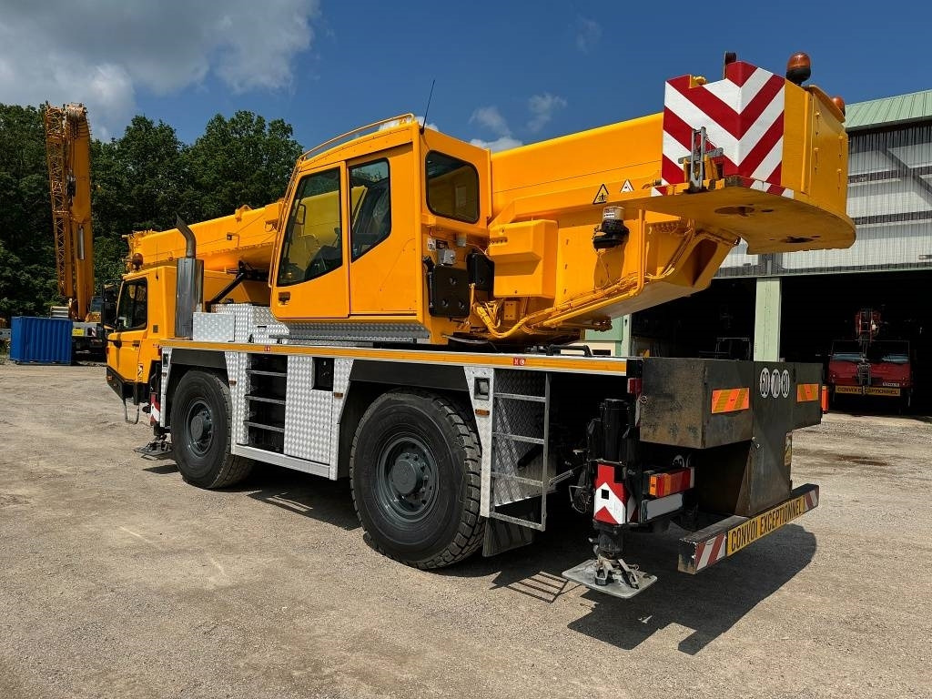 Tadano Faun ATF 40G-2  - Mobiele kraan: afbeelding 4 Tadano Faun ATF 40G-2  - Mobiele kraan: afbeelding 4