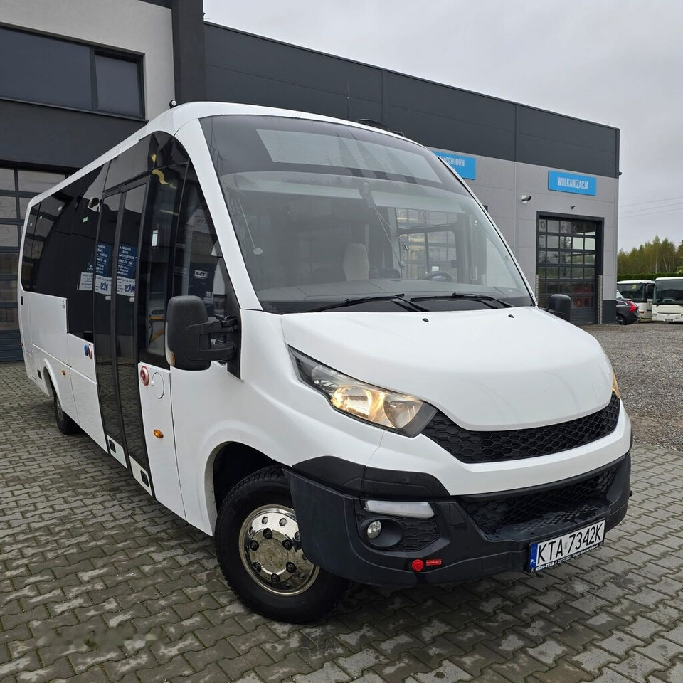 IVECO FIRST - AIRCO + WEBASTO + 29 PLACE - EURO VI - Stadsbus: afbeelding 1 IVECO FIRST - AIRCO + WEBASTO + 29 PLACE - EURO VI - Stadsbus: afbeelding 1