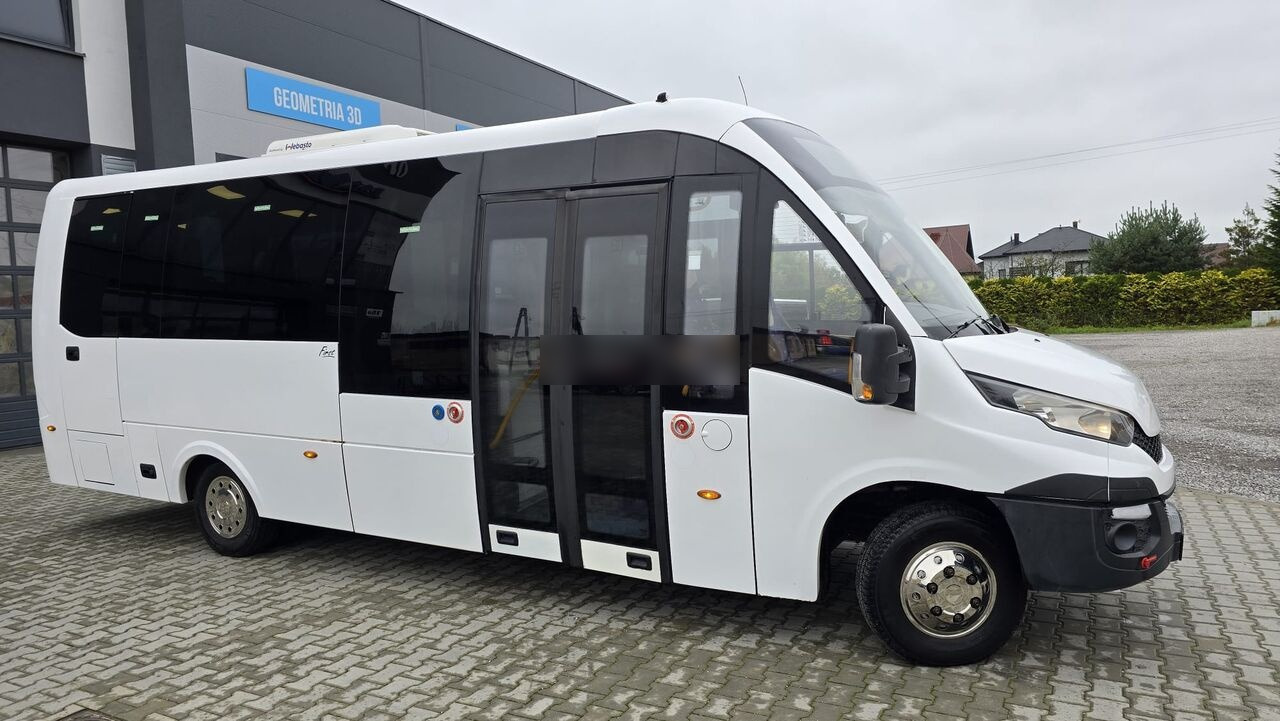 IVECO FIRST - AIRCO + WEBASTO + 29 PLACE - EURO VI - Stadsbus: afbeelding 2 IVECO FIRST - AIRCO + WEBASTO + 29 PLACE - EURO VI - Stadsbus: afbeelding 2