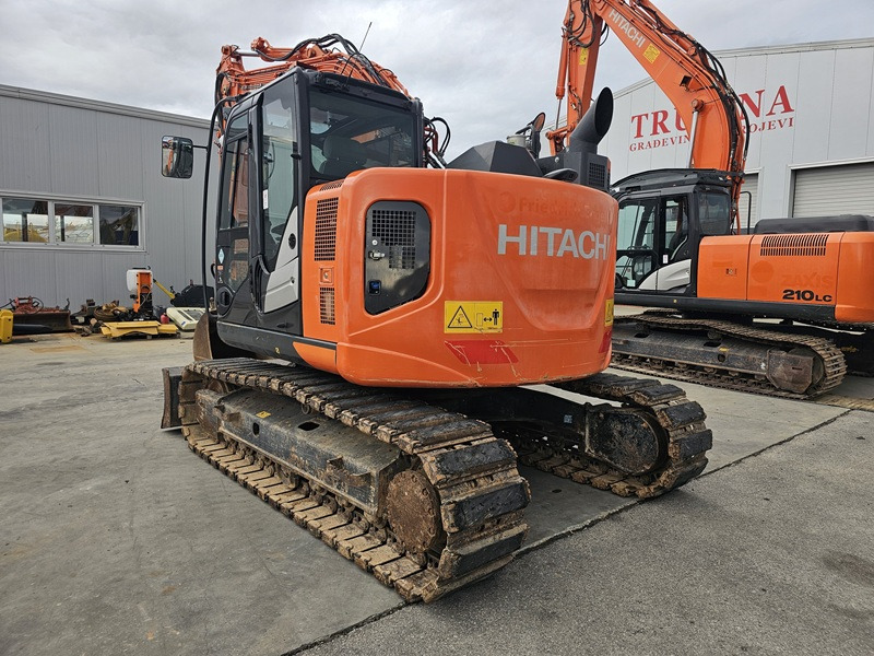 HITACHI ZX135US-6 - Bouwmachine: afbeelding 2 HITACHI ZX135US-6 - Bouwmachine: afbeelding 2