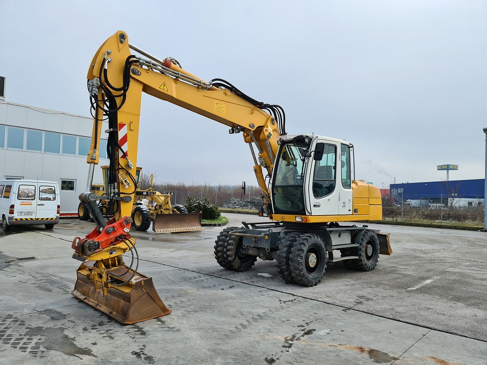 LIEBHERR A316 - Bouwmachine: afbeelding 1 LIEBHERR A316 - Bouwmachine: afbeelding 1