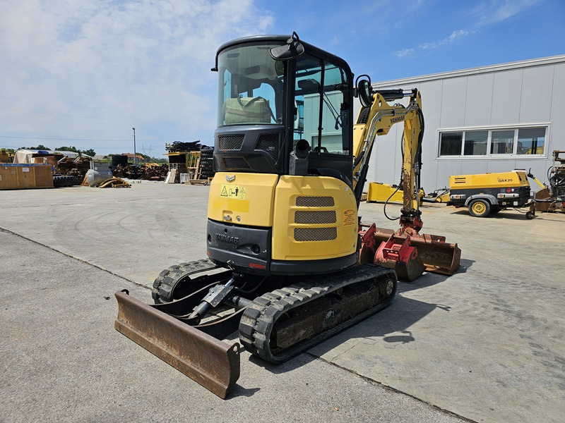 YANMAR VIO33 - Minigraafmachine: afbeelding 4 YANMAR VIO33 - Minigraafmachine: afbeelding 4