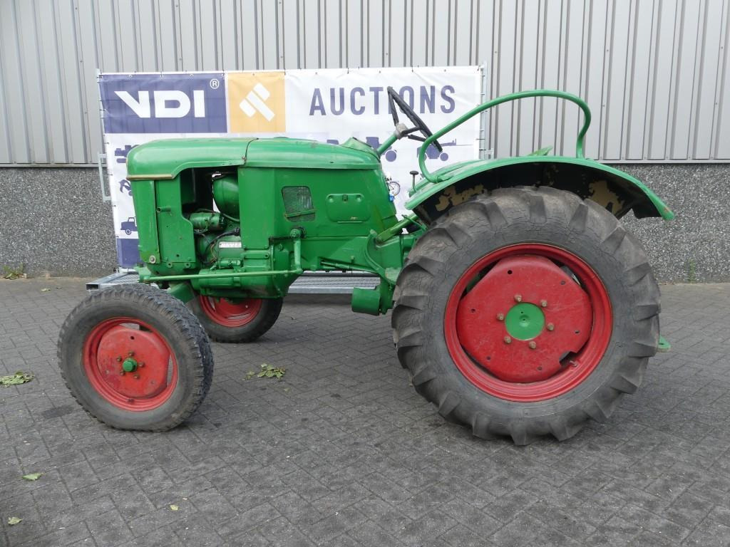 Deutz D15 - Tractor: afbeelding 4 Deutz D15 - Tractor: afbeelding 4