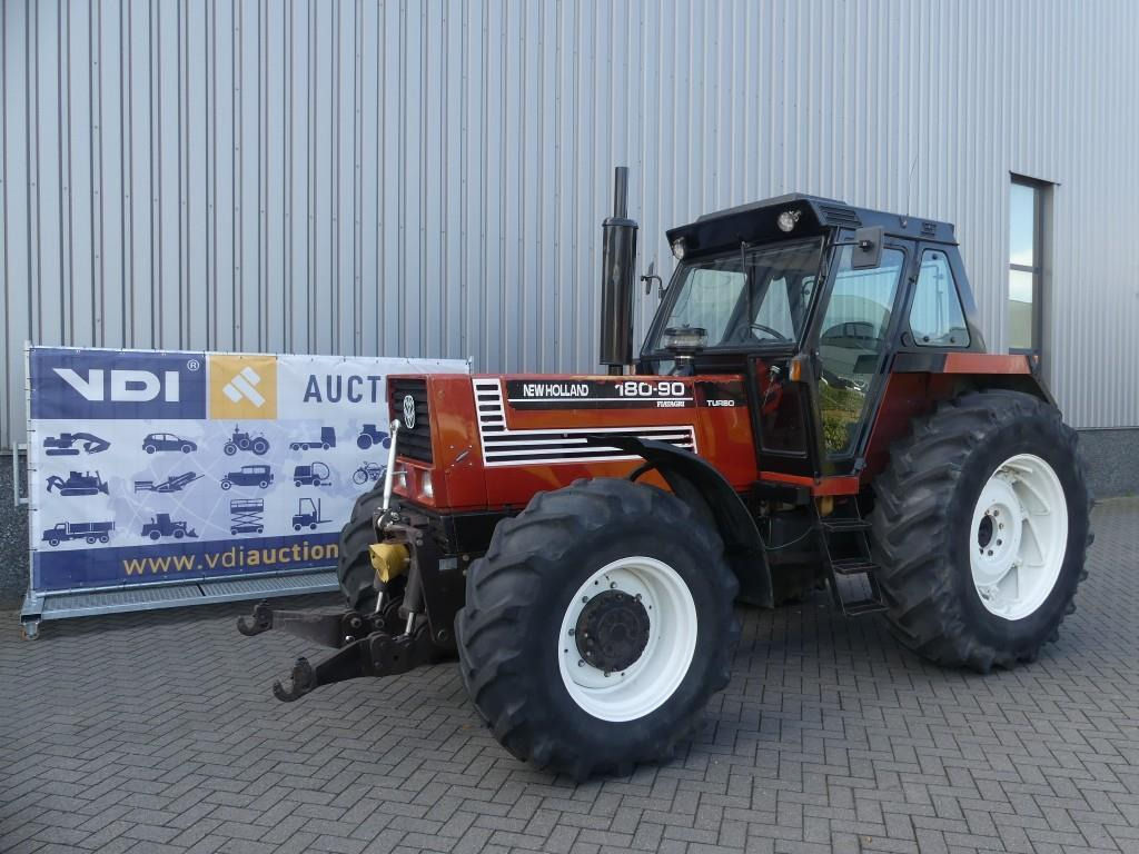 Fiat New Holland 180-90 4WD - Tractor: afbeelding 1 Fiat New Holland 180-90 4WD - Tractor: afbeelding 1