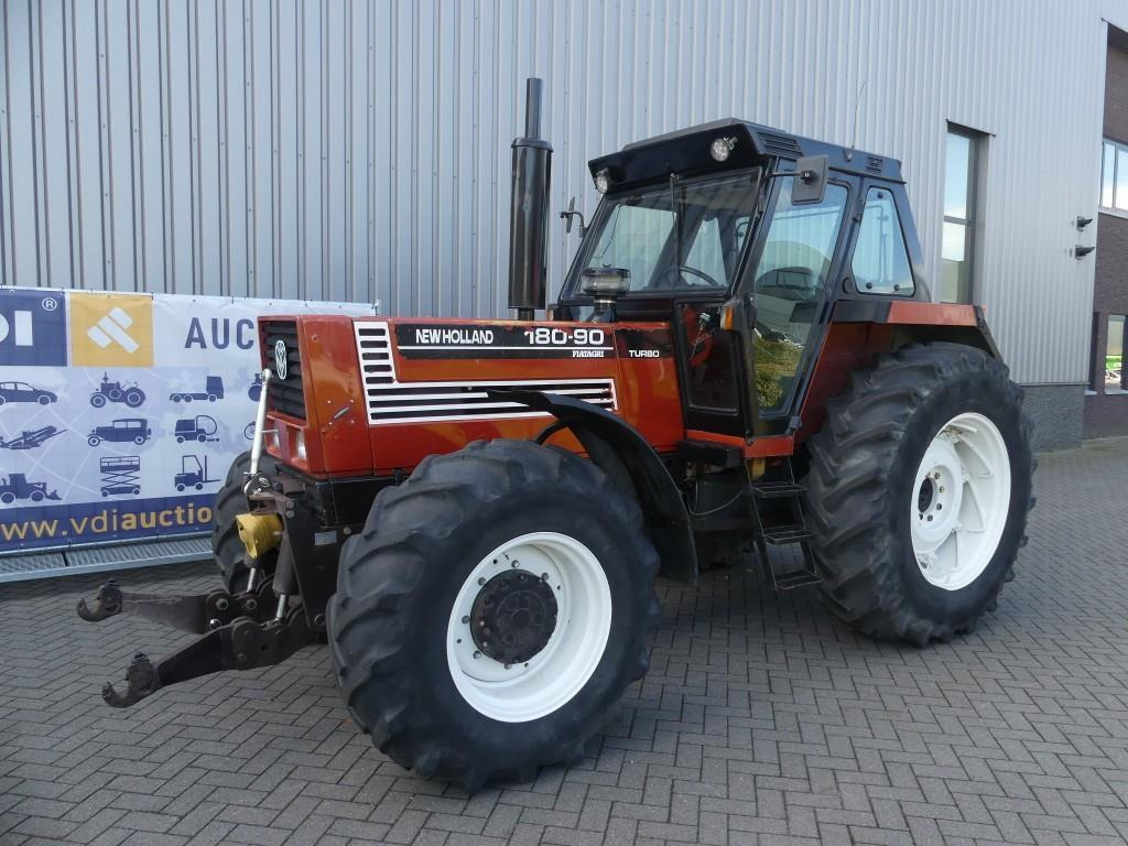 Fiat New Holland 180-90 4WD - Tractor: afbeelding 3 Fiat New Holland 180-90 4WD - Tractor: afbeelding 3