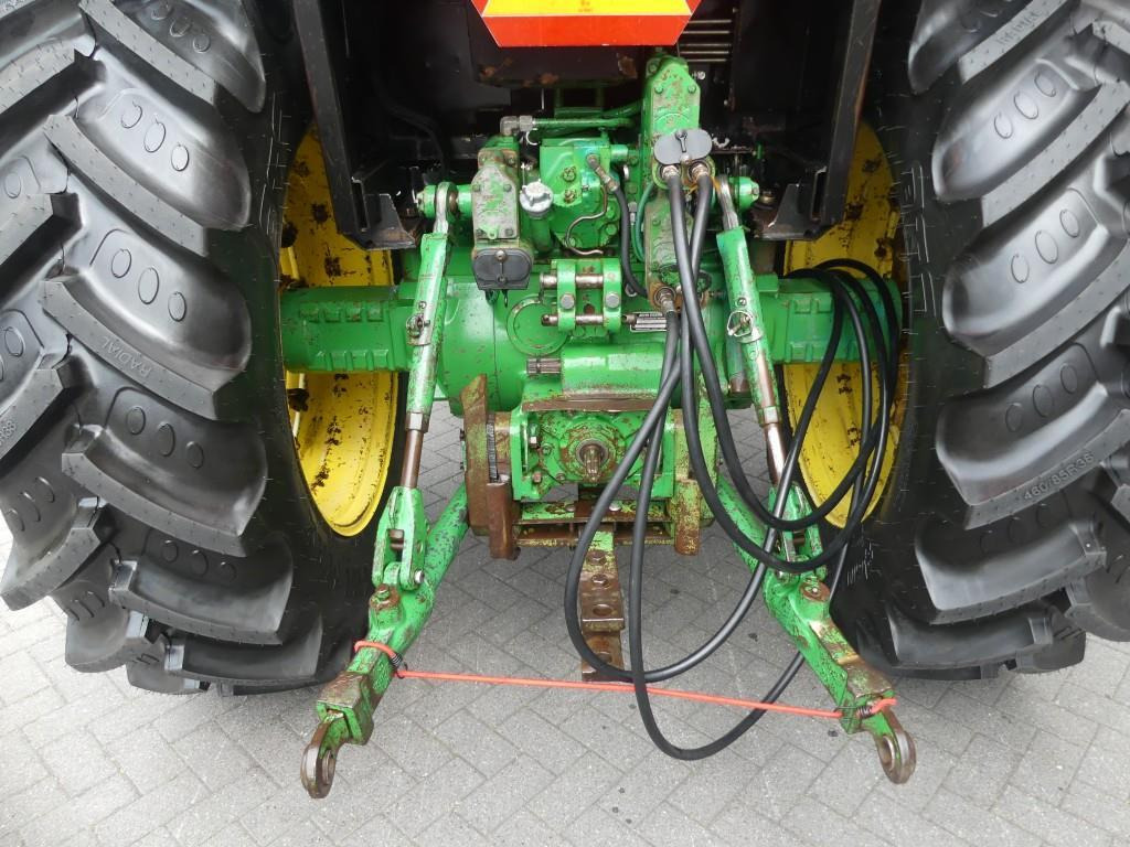 International 744S - Tractor: afbeelding 5 International 744S - Tractor: afbeelding 5