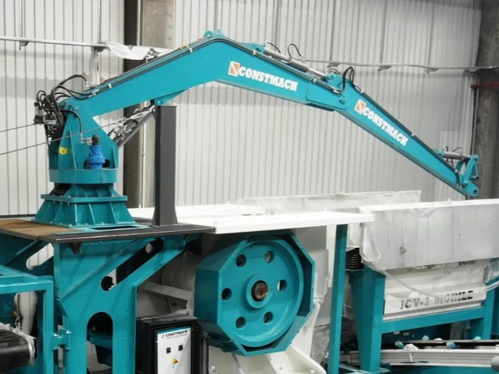 CONSTMACH Brise-Roche Hydraulique – Puissance Maximale pour les Travaux de Démolition les Plus Durs - Breekmachine: afbeelding 1 CONSTMACH Brise-Roche Hydraulique – Puissance Maximale pour les Travaux de Démolition les Plus Durs - Breekmachine: afbeelding 1