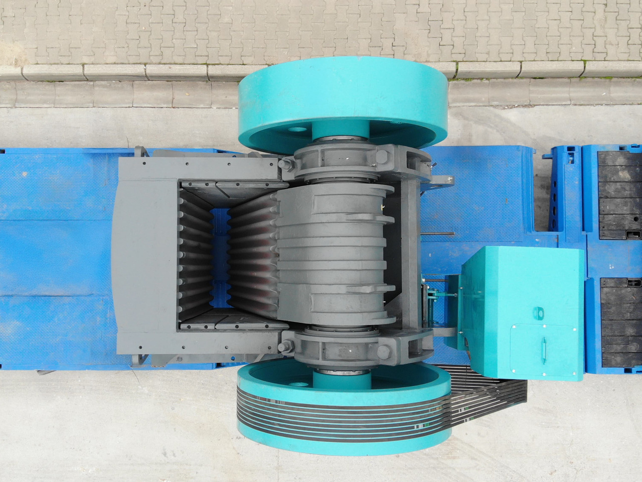 Constmach 420-850 Tph Backenbrecher Bester Preis - Kaakbreker: afbeelding 5 Constmach 420-850 Tph Backenbrecher Bester Preis - Kaakbreker: afbeelding 5