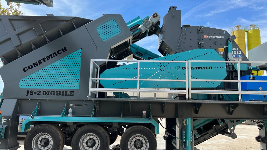 Constmach Concasseur À Percussion Secondaire Mobile D'une Capacité De 60 À 80 Tonnes - Mobiele breker: afbeelding 3 Constmach Concasseur À Percussion Secondaire Mobile D'une Capacité De 60 À 80 Tonnes - Mobiele breker: afbeelding 3