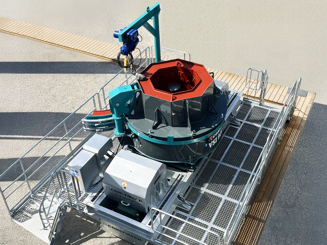 Constmach Concasseur De Pierre À Impact À Axe Vertical 190-250 TPH - Slagbreker: afbeelding 2 Constmach Concasseur De Pierre À Impact À Axe Vertical 190-250 TPH - Slagbreker: afbeelding 2