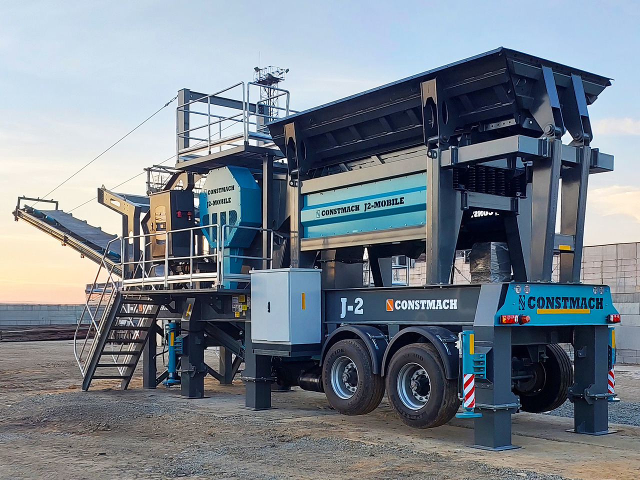 Constmach Mobiler Backenbrecher (mobiler Brecher) mit einer Kapazität von 120-150 Tonnen - Mobiele breker: afbeelding 2 Constmach Mobiler Backenbrecher (mobiler Brecher) mit einer Kapazität von 120-150 Tonnen - Mobiele breker: afbeelding 2