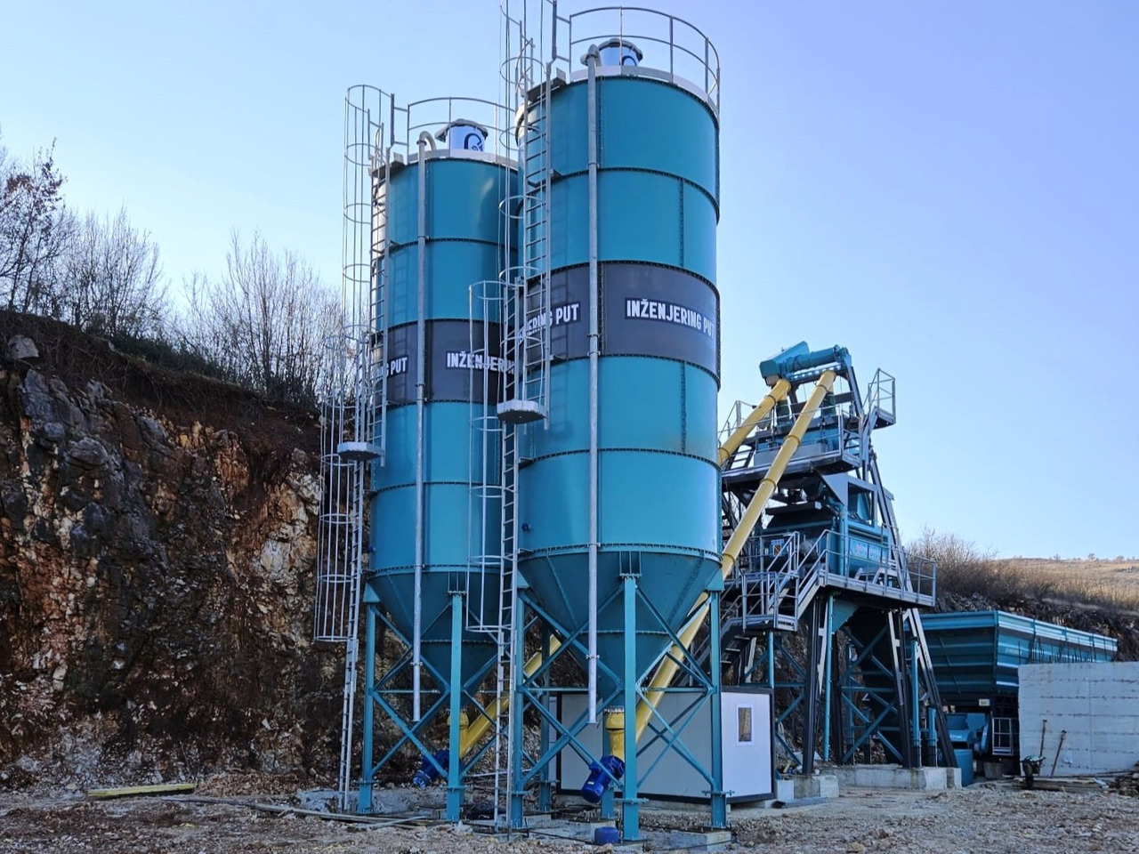 Constmach Silo à Ciment d'une Capacité de 75 Tonnes - Cement silo: afbeelding 1 Constmach Silo à Ciment d'une Capacité de 75 Tonnes - Cement silo: afbeelding 1