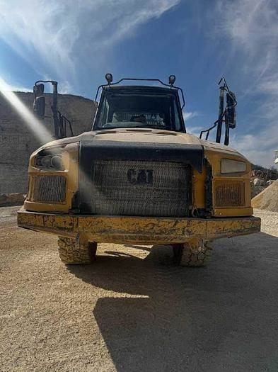 CAT 730C2 - Kiepwagen met knikbesturing: afbeelding 3 CAT 730C2 - Kiepwagen met knikbesturing: afbeelding 3