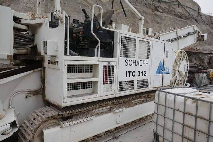 Schaeff ITC312 - Boormachine: afbeelding 1 Schaeff ITC312 - Boormachine: afbeelding 1