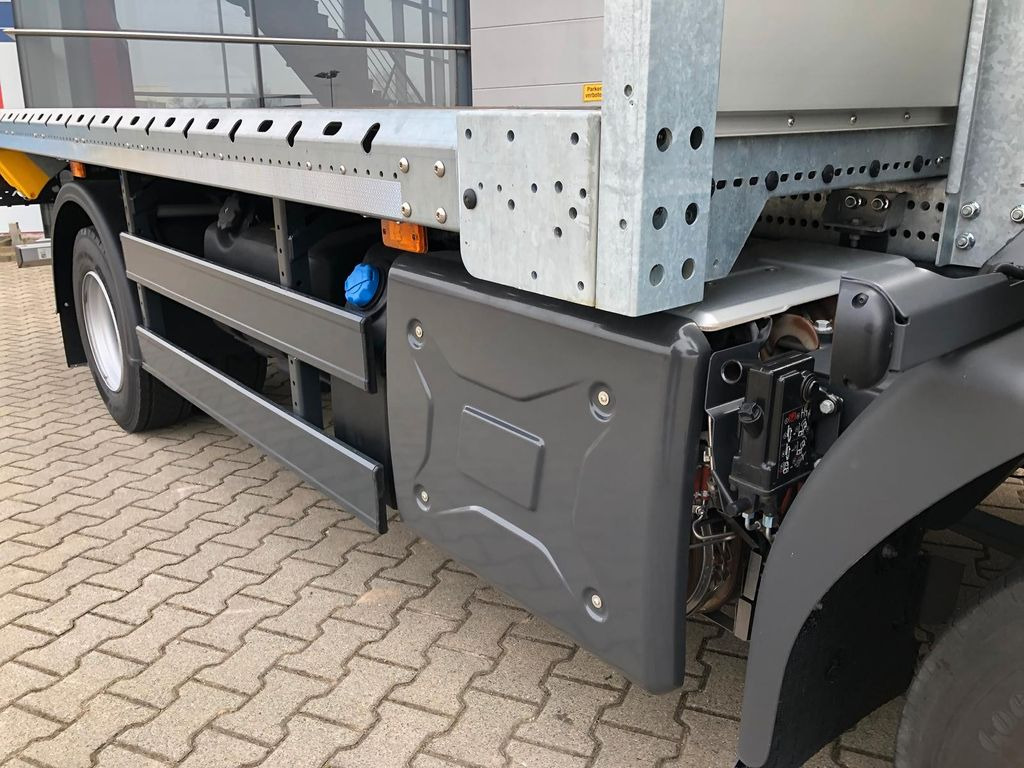 Renault D 10.210 Klima*PTO*Motor Bremse*Blatt Federung Renault D10.210 Klima*2PTO*Motor Bremse*Blatt*Auch Miete - Vrachtwagen met open laadbak: afbeelding 5 Renault D 10.210 Klima*PTO*Motor Bremse*Blatt Federung Renault D10.210 Klima*2PTO*Motor Bremse*Blatt*Auch Miete - Vrachtwagen met open laadbak: afbeelding 5