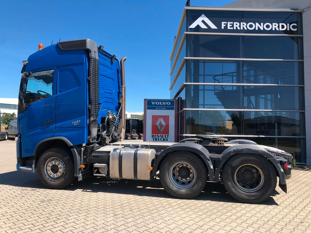 Volvo FH500 6x4*Liftachse*80T*IP-Cool*PTO - Trekker: afbeelding 4 Volvo FH500 6x4*Liftachse*80T*IP-Cool*PTO - Trekker: afbeelding 4