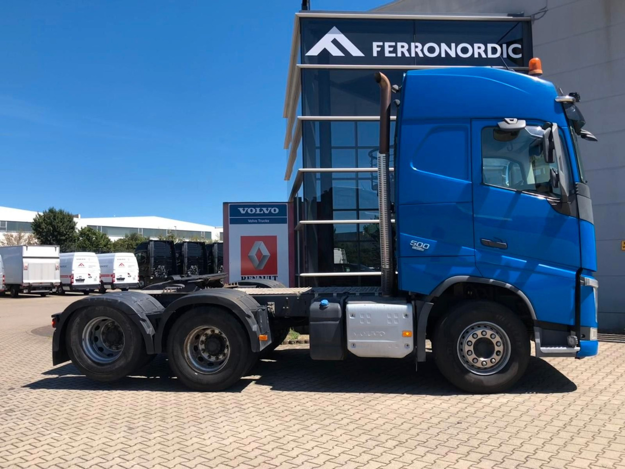 Volvo FH500 6x4*Liftachse*80T*IP-Cool*PTO - Trekker: afbeelding 3 Volvo FH500 6x4*Liftachse*80T*IP-Cool*PTO - Trekker: afbeelding 3
