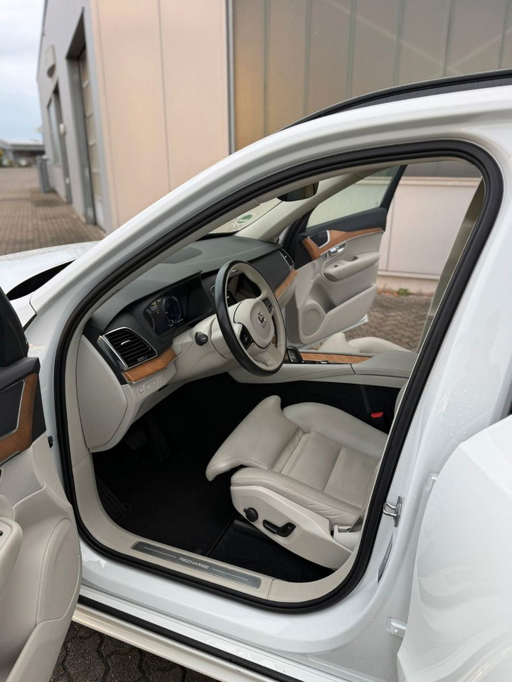 Volvo XC 90 T8 R-Des. Exp. Rech. Pl.-In Hybr. AWD 7-S. - SUV: afbeelding 4 Volvo XC 90 T8 R-Des. Exp. Rech. Pl.-In Hybr. AWD 7-S. - SUV: afbeelding 4