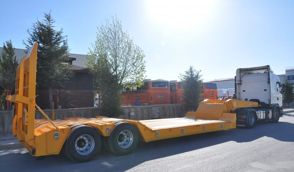 Özgül 2 AXLE LOWBED SEMI TRAILER - Dieplader oplegger: afbeelding 5 Özgül 2 AXLE LOWBED SEMI TRAILER - Dieplader oplegger: afbeelding 5