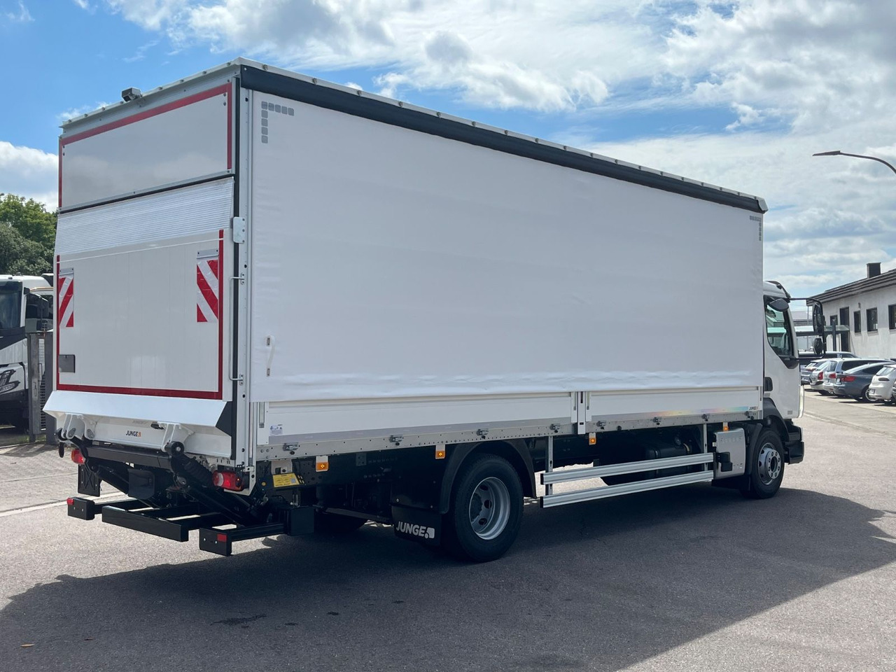 Volvo FL16.280 Junge Schiebeplane - Schuifzeilen vrachtwagen: afbeelding 5 Volvo FL16.280 Junge Schiebeplane - Schuifzeilen vrachtwagen: afbeelding 5