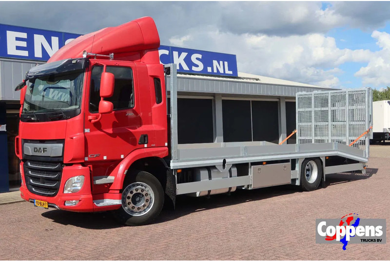 DAF CF 290 FA Machine transporter/ Oprijvrachtwagen - Autovrachtwagen vrachtwagen: afbeelding 1 DAF CF 290 FA Machine transporter/ Oprijvrachtwagen - Autovrachtwagen vrachtwagen: afbeelding 1