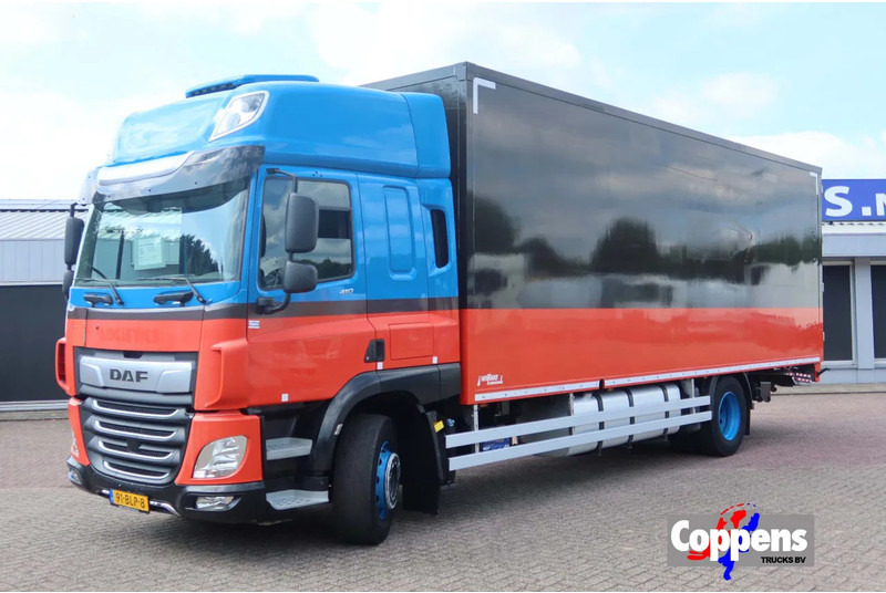 DAF CF 410 Bakwagen + DHollandia 2000kg Horsetruck Reacetruck Flowertruck - Bakwagen: afbeelding 1 DAF CF 410 Bakwagen + DHollandia 2000kg Horsetruck Reacetruck Flowertruck - Bakwagen: afbeelding 1