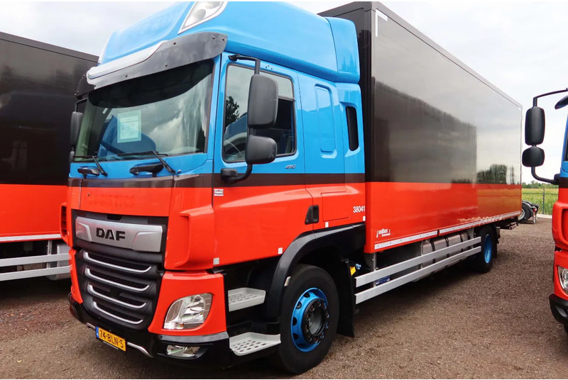 DAF CF 410 CF 410 - Bakwagen: afbeelding 2 DAF CF 410 CF 410 - Bakwagen: afbeelding 2