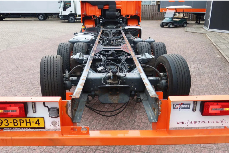 DAF CF 450 Chassis Cabine Slaap Cabine 2x Bed - Chassis vrachtwagen: afbeelding 4 DAF CF 450 Chassis Cabine Slaap Cabine 2x Bed - Chassis vrachtwagen: afbeelding 4