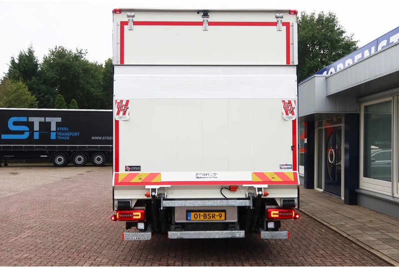 DAF LF 210 Bakwagen+ Dhollandia 1500 kg Comfort cabine - Bakwagen: afbeelding 4 DAF LF 210 Bakwagen+ Dhollandia 1500 kg Comfort cabine - Bakwagen: afbeelding 4