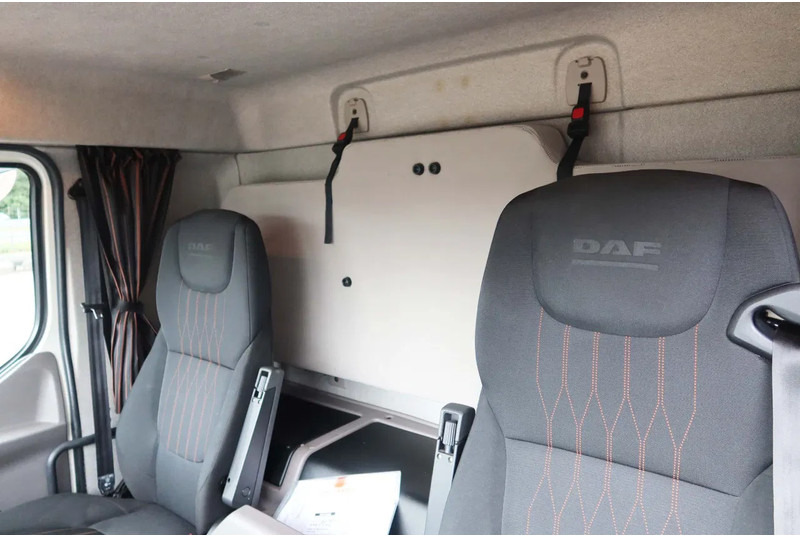 DAF LF 290 Bakwagen + Laadklep DHollandia 2000 kg - Bakwagen: afbeelding 5 DAF LF 290 Bakwagen + Laadklep DHollandia 2000 kg - Bakwagen: afbeelding 5