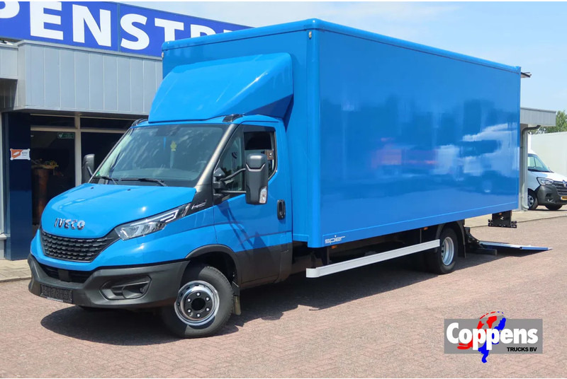 Iveco 72 C 18 Automaat + klep - Bakwagen: afbeelding 1 Iveco 72 C 18 Automaat + klep - Bakwagen: afbeelding 1