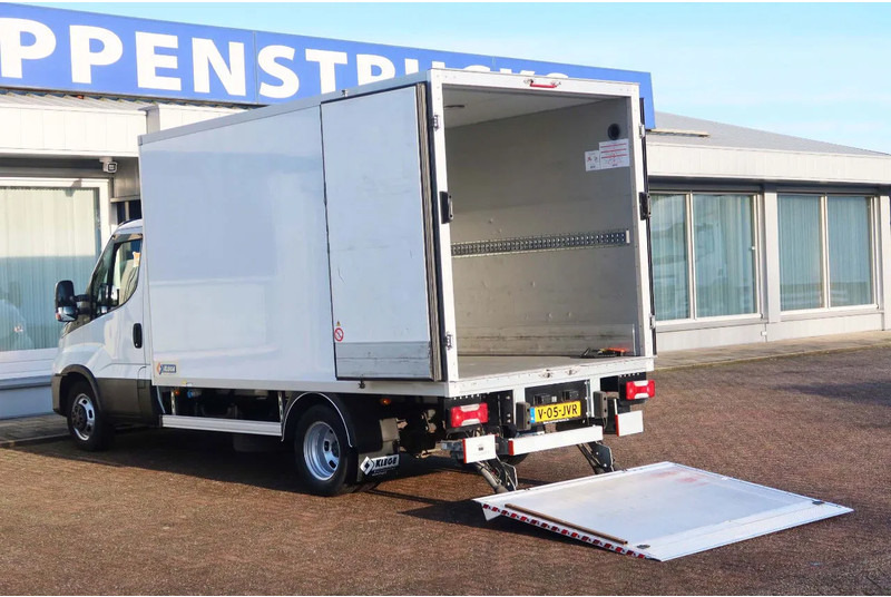Iveco Daily 35C16 Carrier Xarios 350 Koel+Vries+verwarmen + stekker 220 volt, Dhollandia 750 kg klep - Koelwagen: afbeelding 4 Iveco Daily 35C16 Carrier Xarios 350 Koel+Vries+verwarmen + stekker 220 volt, Dhollandia 750 kg klep - Koelwagen: afbeelding 4