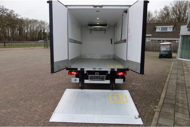 Iveco Daily 35C16 Koel/Vries Bakwagen + DHollandia 750kg Laadklep - Koelwagen: afbeelding 3 Iveco Daily 35C16 Koel/Vries Bakwagen + DHollandia 750kg Laadklep - Koelwagen: afbeelding 3