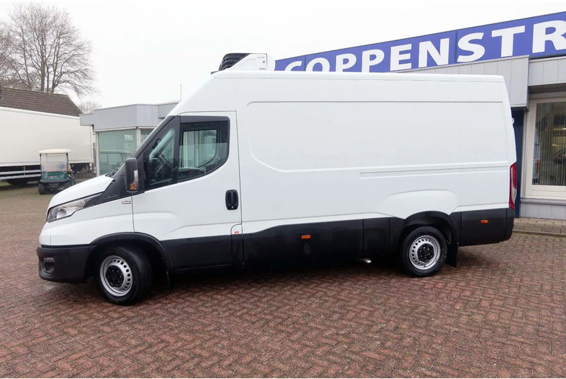 Iveco Daily 35S16 Koelen/vriezen/verwarmen Carrier Xarios 350 + nacht aansluiting 220 volt - Koelwagen: afbeelding 2 Iveco Daily 35S16 Koelen/vriezen/verwarmen Carrier Xarios 350 + nacht aansluiting 220 volt - Koelwagen: afbeelding 2