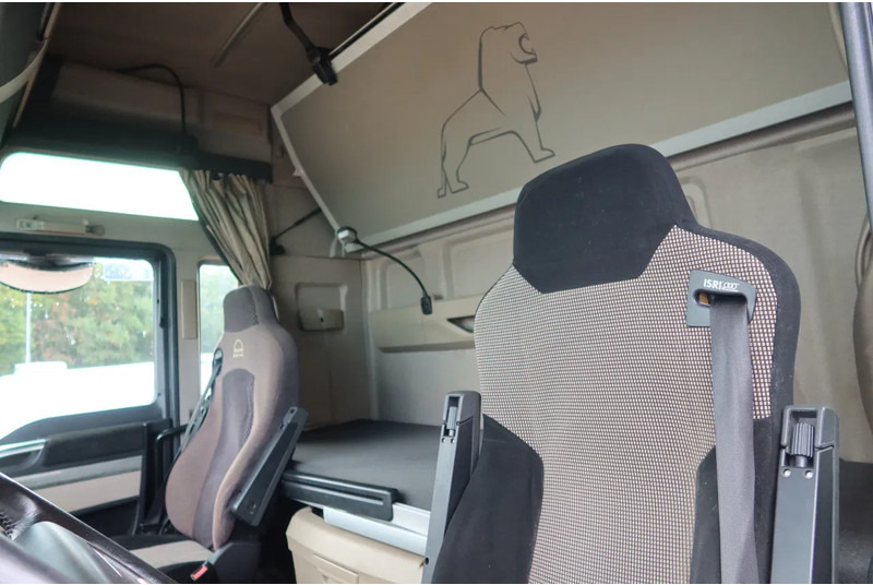 MAN TGX 26.500 6x2 Bak + Klep 3000 KG, FULL AIR SUSPENSION, SKY- LIGHTS. - Bakwagen: afbeelding 5 MAN TGX 26.500 6x2 Bak + Klep 3000 KG, FULL AIR SUSPENSION, SKY- LIGHTS. - Bakwagen: afbeelding 5