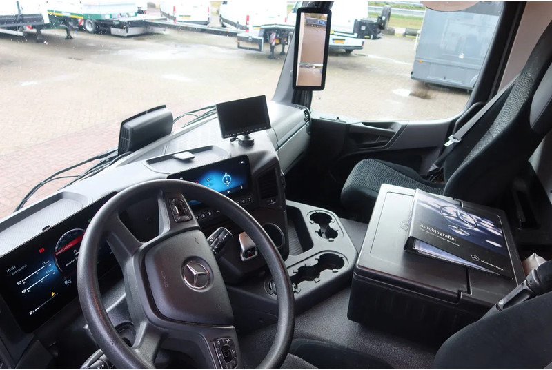 Mercedes-Benz Actros 1830 Bak + Dhollandia klep 2000 KG + rolstops. - Bakwagen: afbeelding 5 Mercedes-Benz Actros 1830 Bak + Dhollandia klep 2000 KG + rolstops. - Bakwagen: afbeelding 5