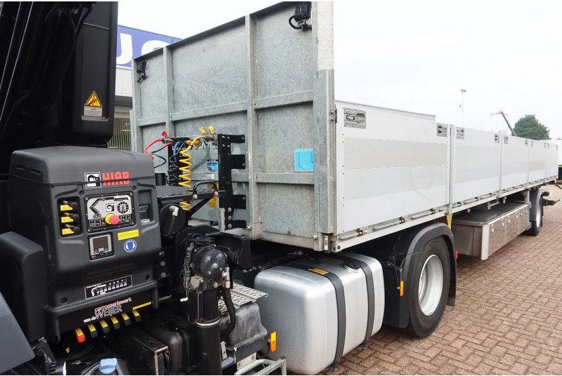 Mercedes-Benz Actros 2133 L Trekker + Hiab Kraan met City Trailer: OT-92-VD - Kraanwagen: afbeelding 4 Mercedes-Benz Actros 2133 L Trekker + Hiab Kraan met City Trailer: OT-92-VD - Kraanwagen: afbeelding 4