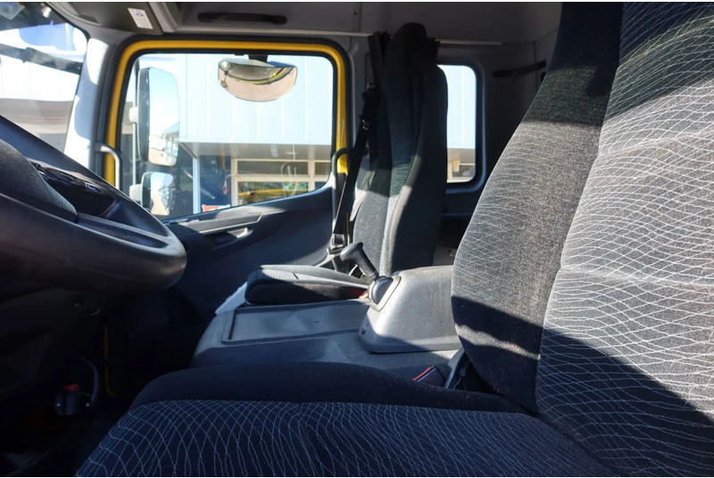 Mercedes-Benz Atego 1221 1221 L Takel wagen 6 Persoons - Bergingsvoertuig: afbeelding 5 Mercedes-Benz Atego 1221 1221 L Takel wagen 6 Persoons - Bergingsvoertuig: afbeelding 5