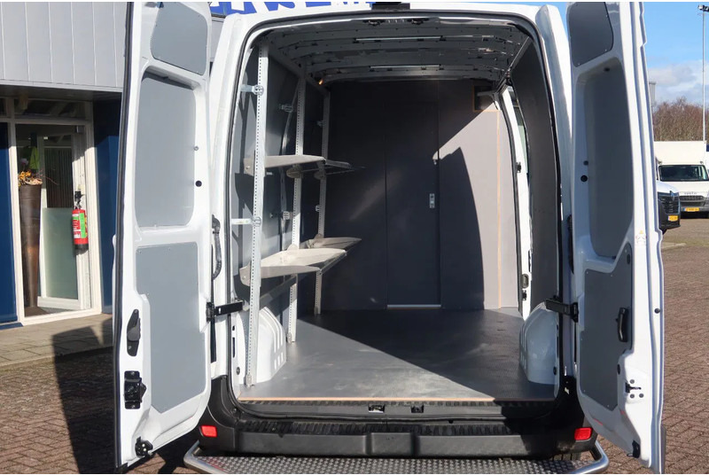 Renault Master L3/H2 POST Uitvoering BPM Vrij. - Gesloten bestelwagen: afbeelding 4 Renault Master L3/H2 POST Uitvoering BPM Vrij. - Gesloten bestelwagen: afbeelding 4