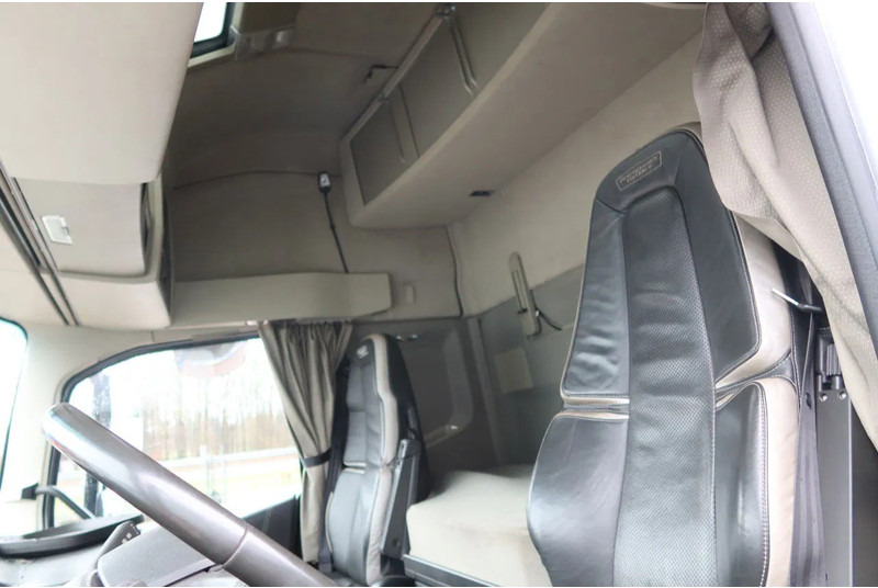 Volvo FH 540 XL Full air, Dual clutch, dynamic steering. - Trekker: afbeelding 4 Volvo FH 540 XL Full air, Dual clutch, dynamic steering. - Trekker: afbeelding 4