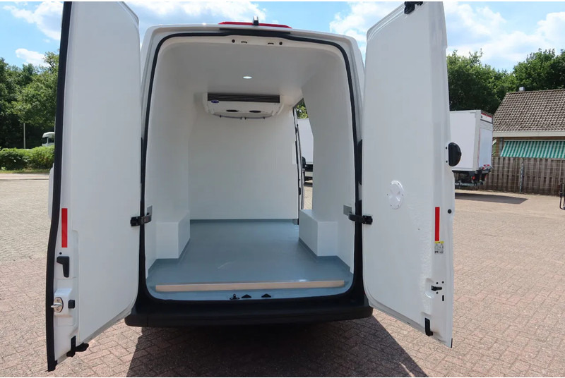 Volkswagen Crafter Koel/Vries/Verwarmen , Carrier Xarios 350 met nachtaansluiting BPM vrij - Koelwagen: afbeelding 4 Volkswagen Crafter Koel/Vries/Verwarmen , Carrier Xarios 350 met nachtaansluiting BPM vrij - Koelwagen: afbeelding 4