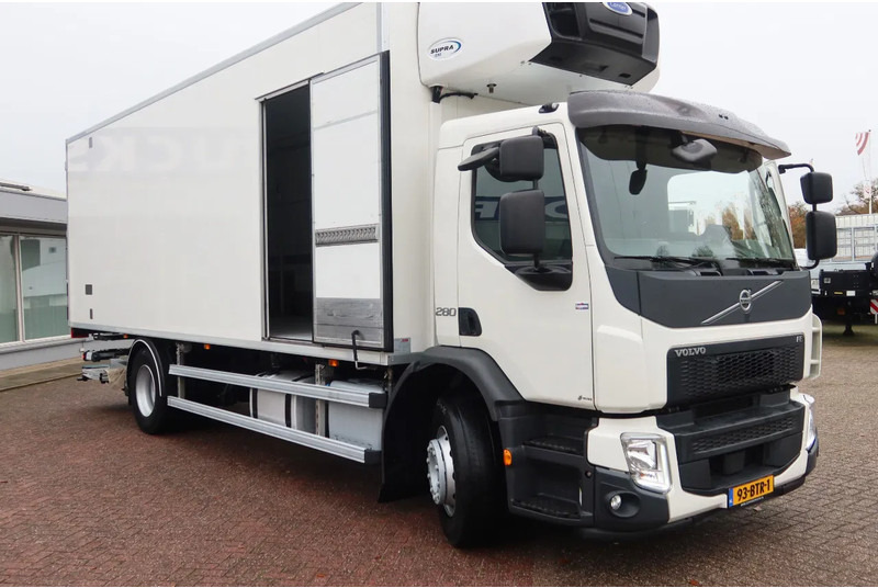 Volvo FE Volvo FE 280 4x2 Carrier Supra 1250 Koel/Vries+ BAR klep 2000 kg 2 Stuks in Voorraad - Koelwagen vrachtwagen: afbeelding 2 Volvo FE Volvo FE 280 4x2 Carrier Supra 1250 Koel/Vries+ BAR klep 2000 kg 2 Stuks in Voorraad - Koelwagen vrachtwagen: afbeelding 2